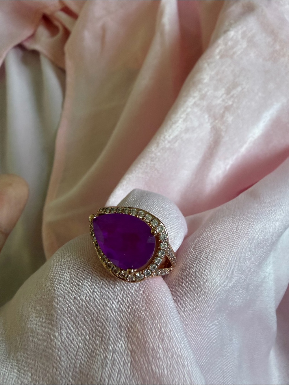 Gold-Plated Teardrop Purple Stone Ring with Crystal Halo - Women Jewelry